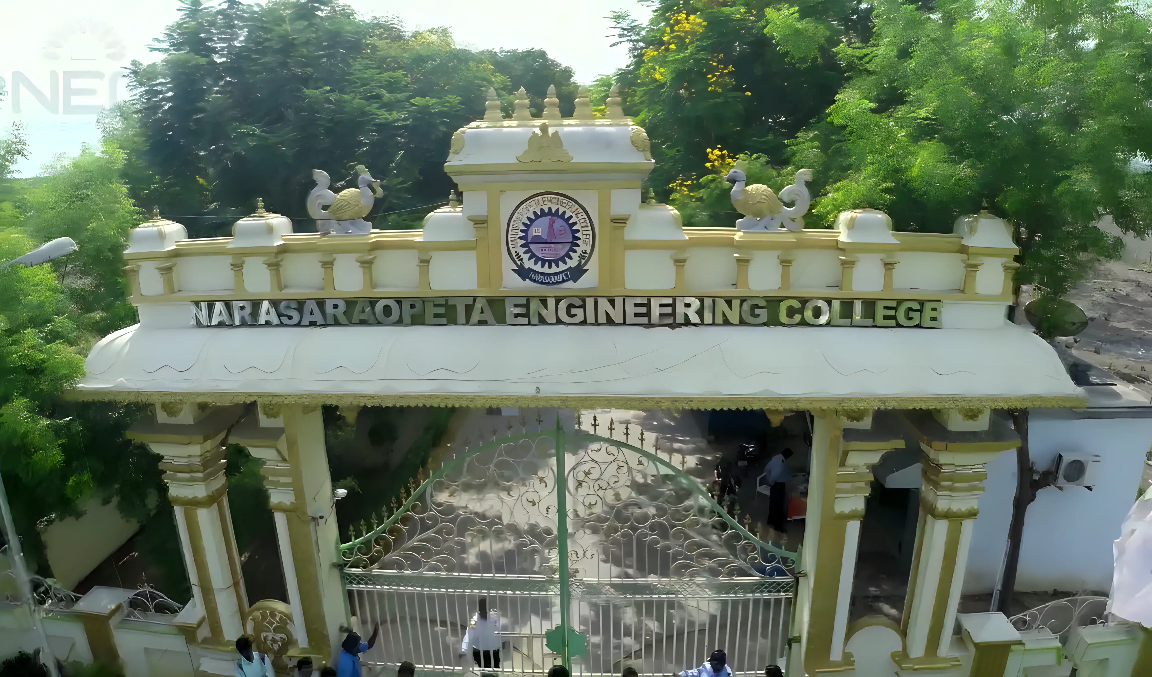 Narasaraopeta Engineering College Campus photo 16